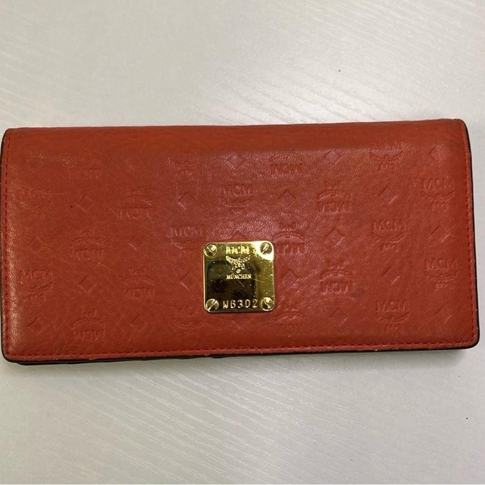 MCM Long Wallet Leather Logo coral